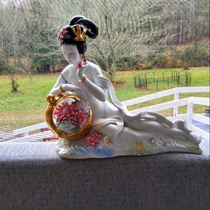Geisha Porcelain Figurine statue basket flowers